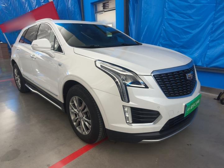 XT5 2020 28T Luxury photo 3