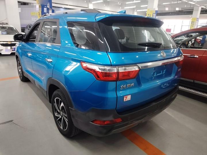 Fengon S560 2018 1.8L MT Comfort 7-Seater photo 4