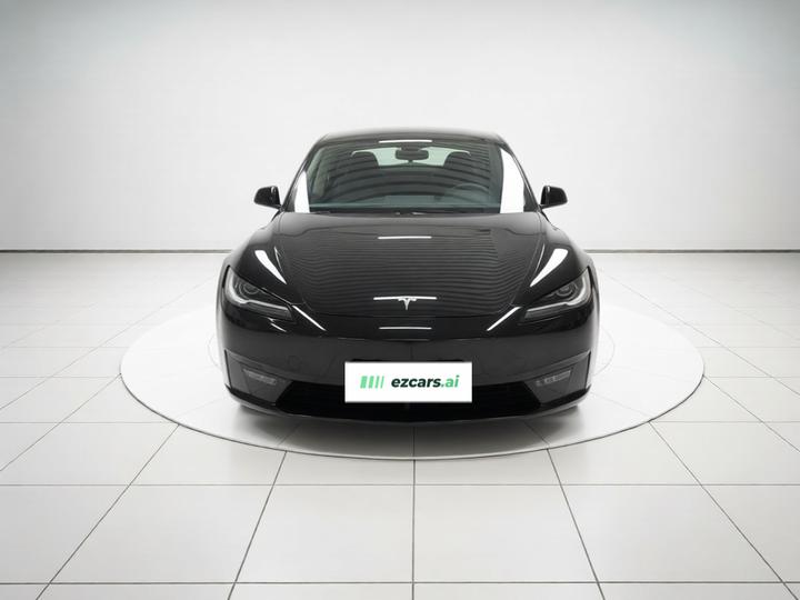 Model 3 2023 RWD photo 2
