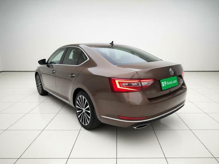Superb 2018 TSI330 DSG Comfort China V photo 4