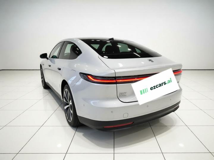 ET7 2024 75kWh Executive photo 4