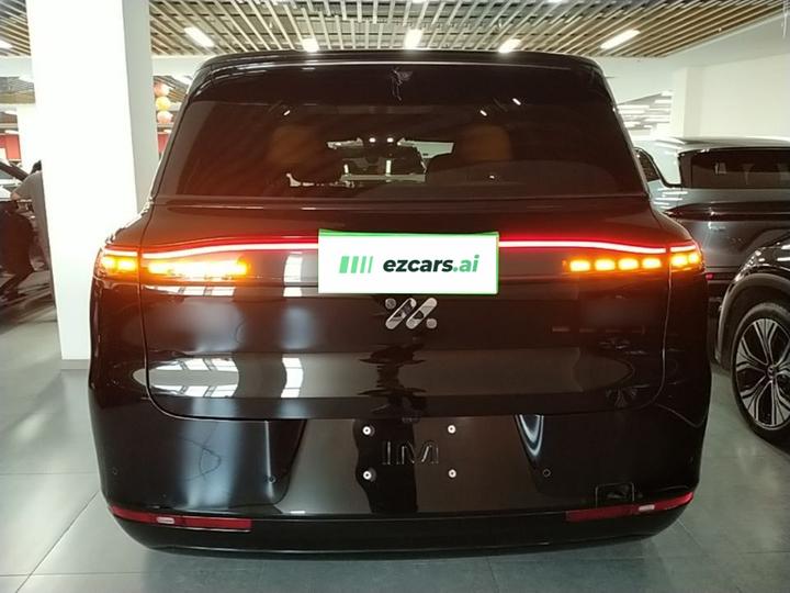 IM Motors LS8 2026 52 Max+ 6-Seater photo 3