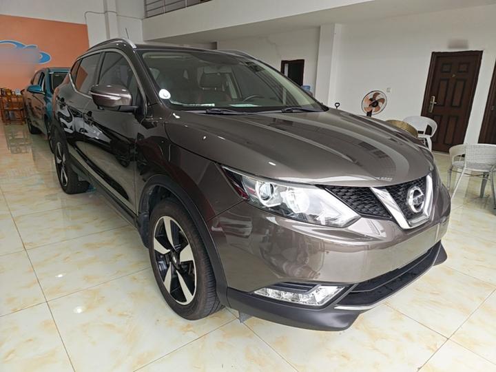 Qashqai 2016 2.0L CVT Luxury photo 3