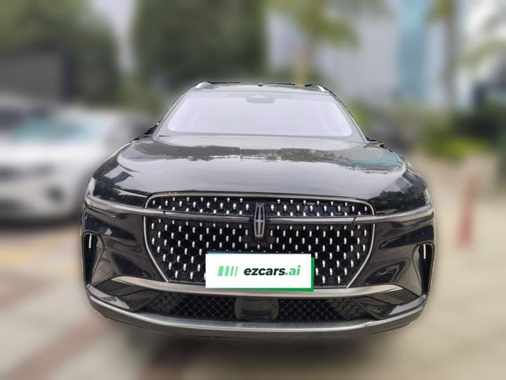 Nautilus 2023 2.0T AWD photo 2