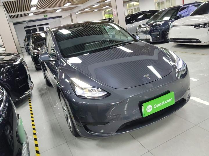 Model Y 2022 Facelift RWD photo 3