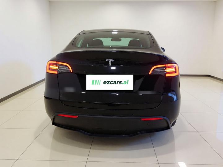 Model Y 2022 Facelift RWD photo 3