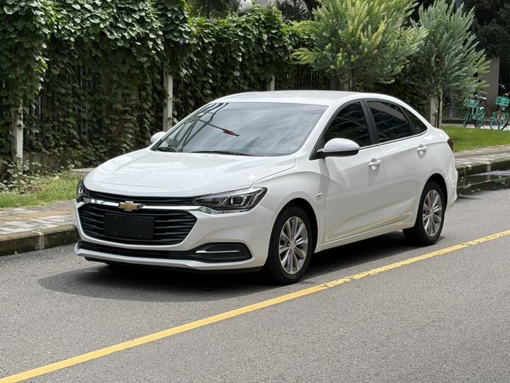 Cruze 2022 320 AT Enjoy