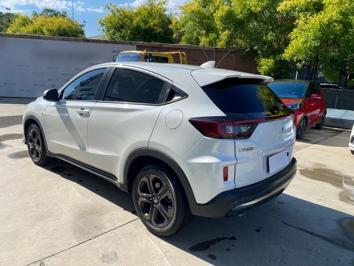 XR-V 2022 220TURBO CVT photo 4