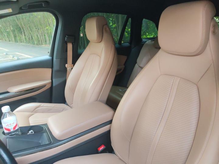 ES6 2020 600KM Sport photo 7