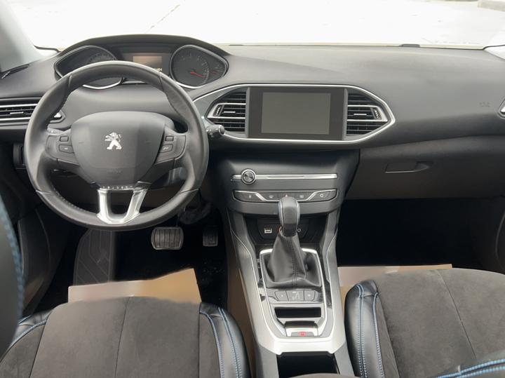 308S 2015 1.6T AT photo 5