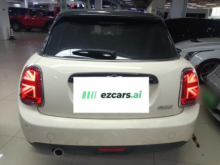 2021 1.5T COOPER Classic 5-Door photo 3