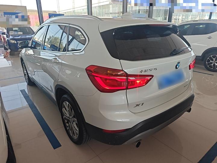 X1 2018 sDrive20Li Leading photo 4