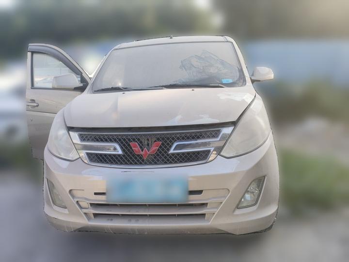 Wuling Rongguang V 2016 1.5L photo 2