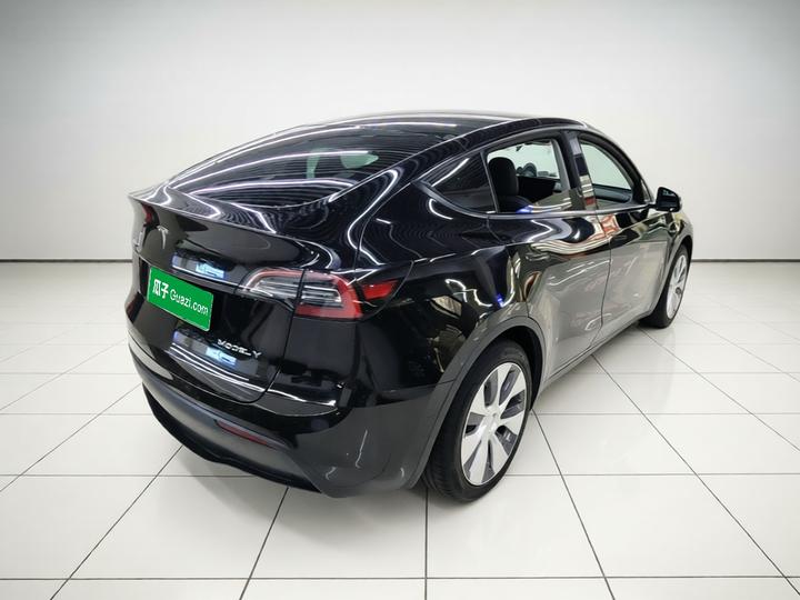Model Y 2022 RWD photo 6