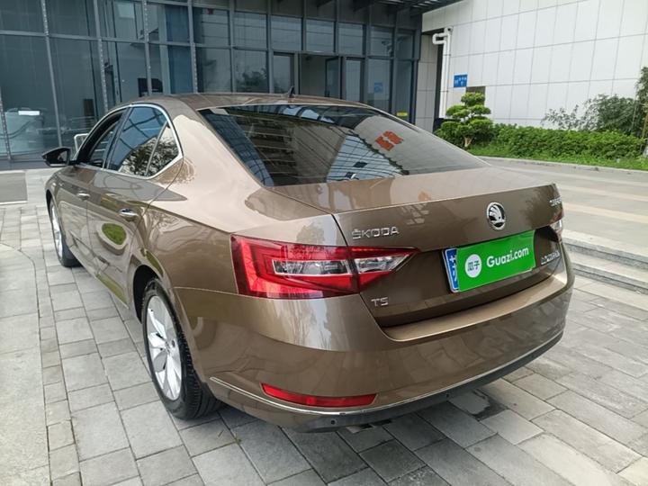 Superb 2019 TSI280 DSG Comfort photo 4
