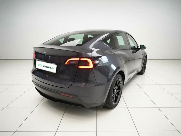 Model Y 2024 RWD photo 6