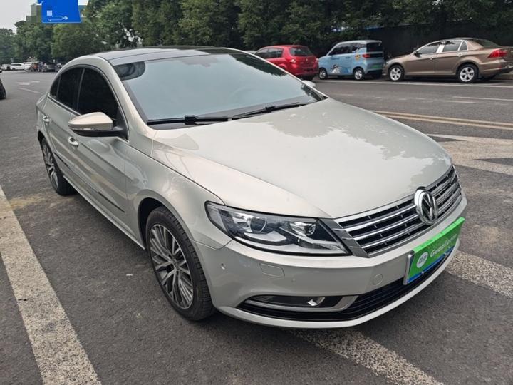 FAW-Volkswagen CC 2016 1.8TSI Luxury photo 3