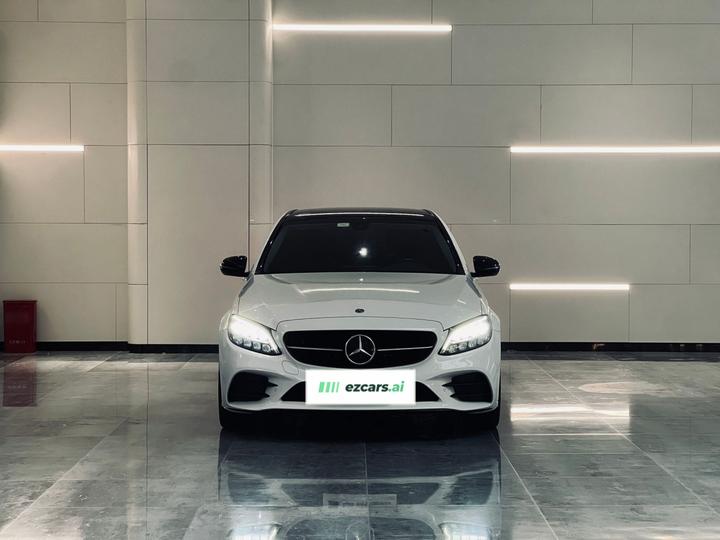 C-Class 2021 C 260 L Sport Starlight Edition photo 3