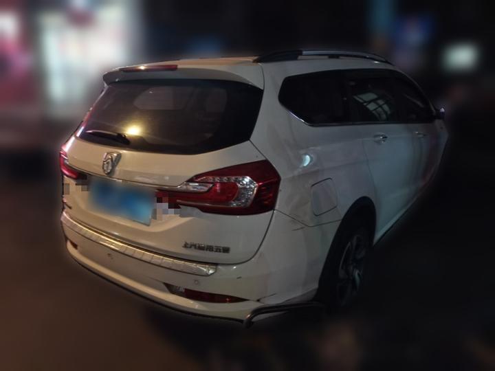 310W 2018 1.5L AT Luxury China VI photo 6