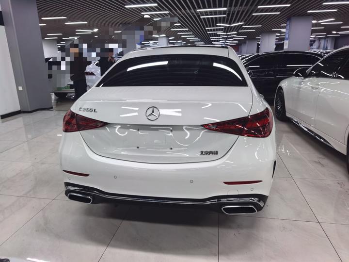 C-Class 2026 C 260 L Sport photo 6