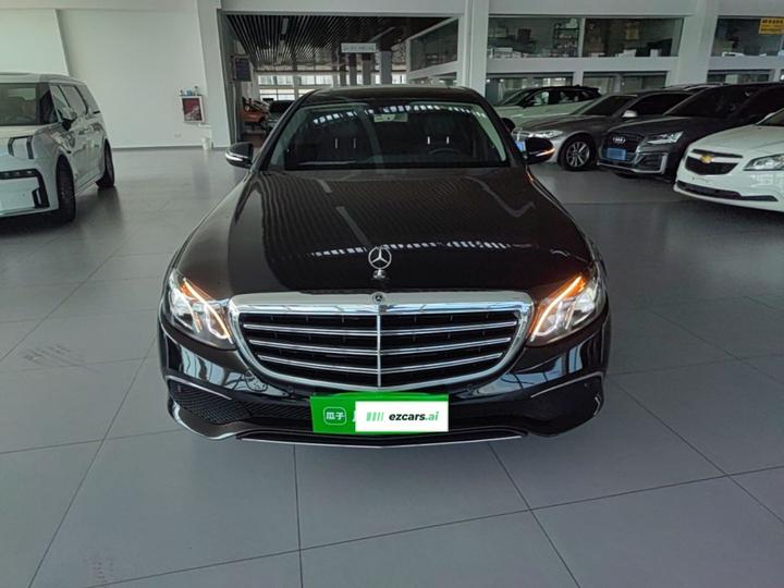 E-Class 2017 E 300 L Sport Fashion photo 2