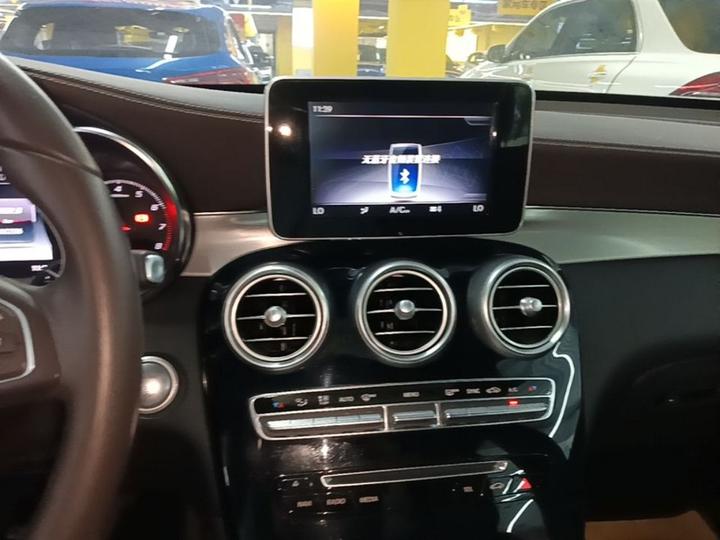 GLC 2019 GLC 200 L 4MATIC photo 8