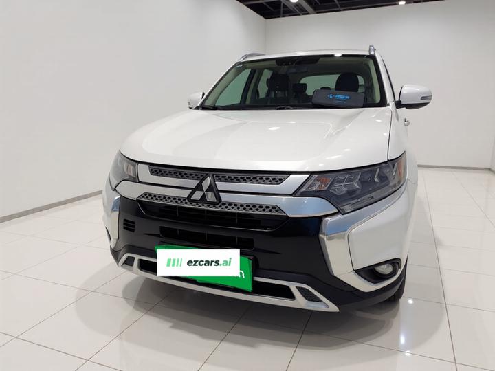 Outlander 2019 2.4L AWD Enjoy 5-Seater China V photo 2