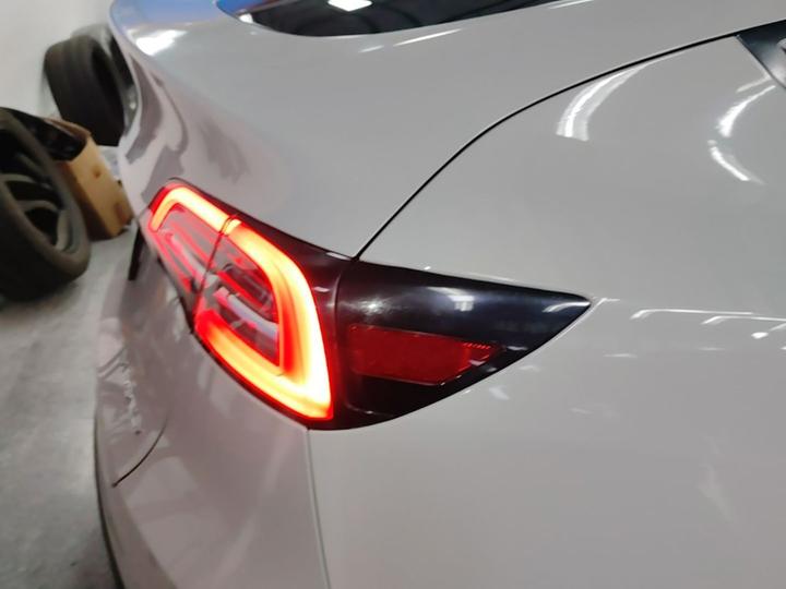 Model Y 2022 RWD photo 4