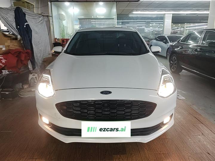 Escort 2019 Facelift 1.5L AT China VI photo 2