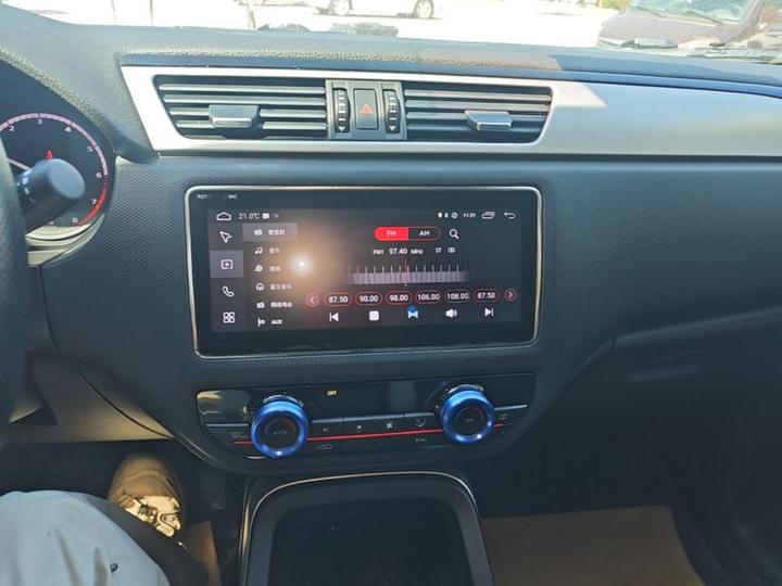 5 2018 Facelift 1.6T AT Premium photo 5