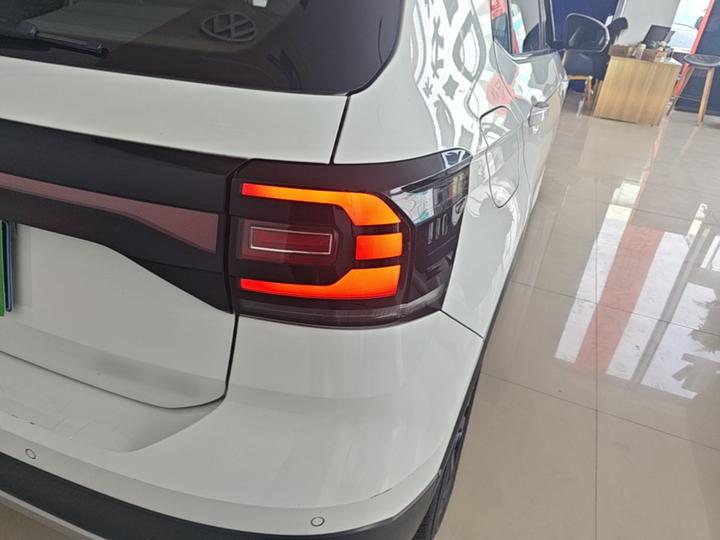 2023 200TSI DSG Connected photo 7