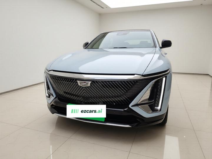 IQ 2022 RWD Long Range Premium photo 2