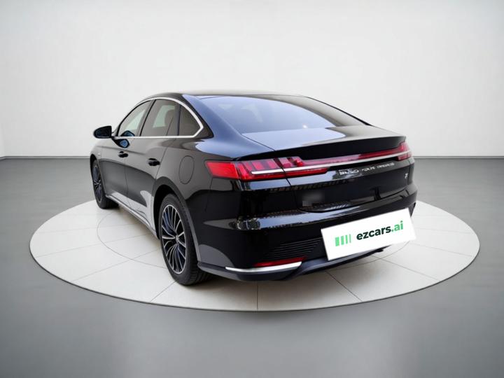 Han 2021 EV Standard Range Luxury photo 4
