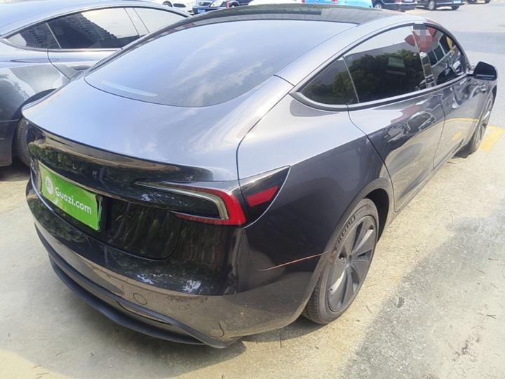 Model 3 2023 Long Range AWD photo 4