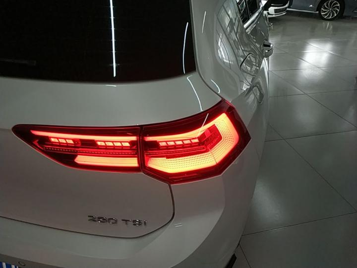 Golf 2023 Facelift 280TSI DSG R-Line Lite photo 7