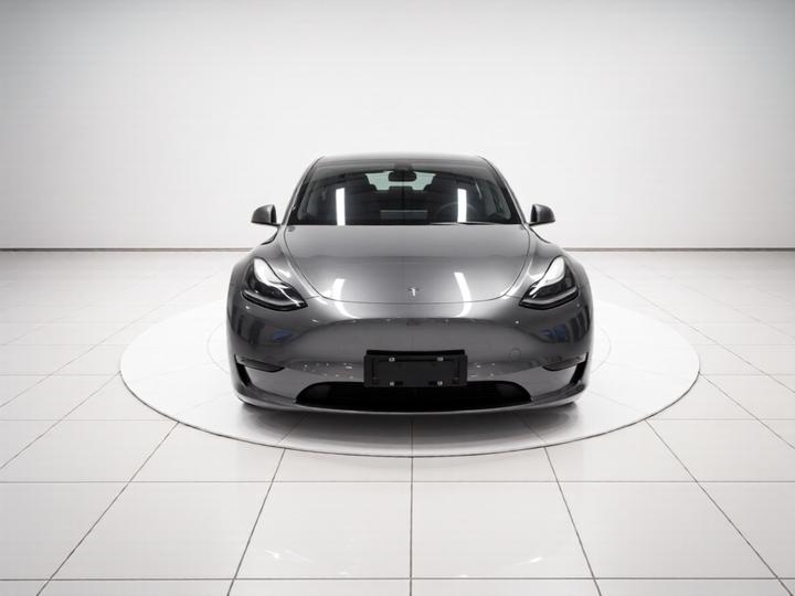 Model Y 2021 Standard Range RWD photo 3