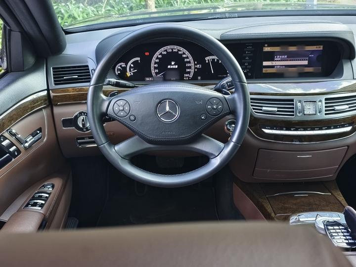 S-Class 2012 S 300 L Business photo 3