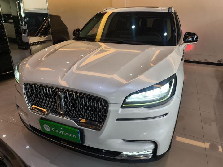 Aviator 2020 3.0T V6 AWD Exclusive photo 2