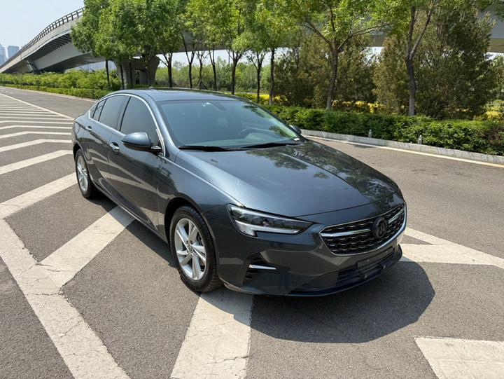 Regal 2020 552T Luxury photo 3