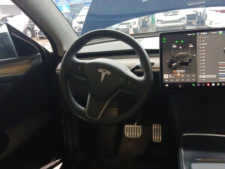 Model Y 2022 Performance AWD photo 2