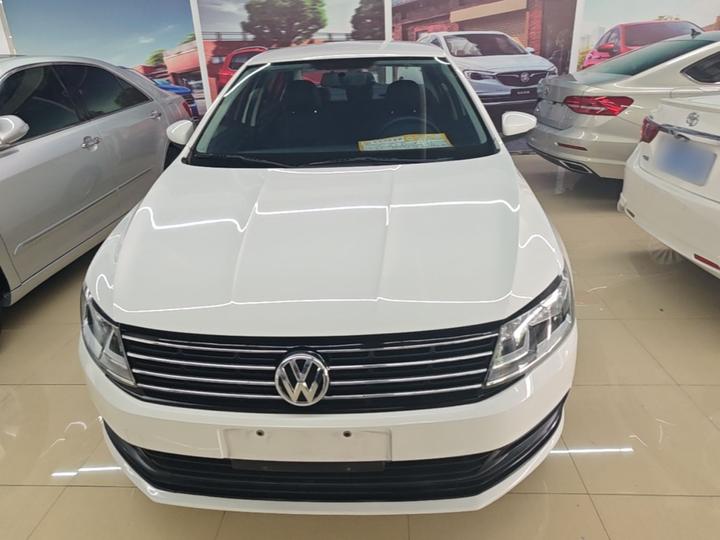 Lavida 2017 1.6L AT photo 2