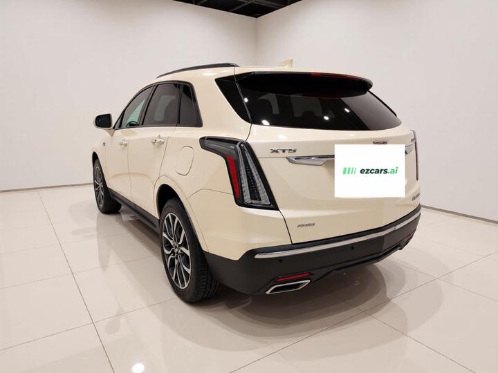 XT5 2022 2.0T AWD Luxury photo 4