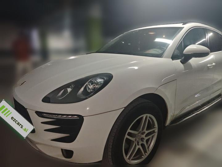 2017 Macan 2.0T