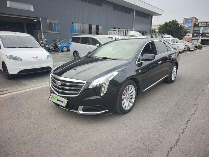 XTS 2018 28T Tech