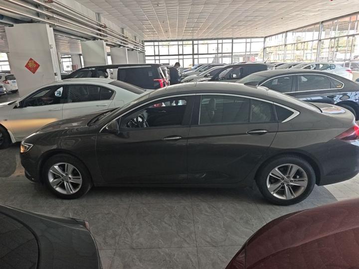 Regal 2019 20T Elite China VI photo 4