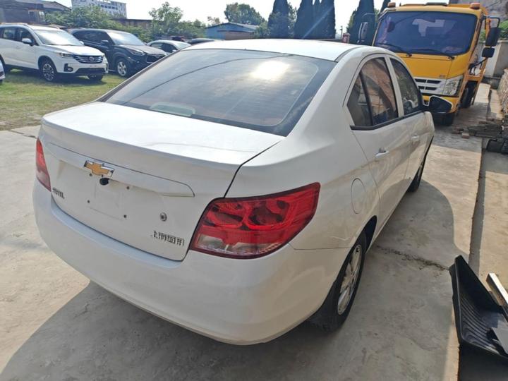 2015 3 1.3L AMT Li Auto photo 6