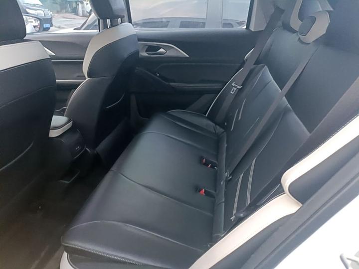 E Firefly 2023 320KM 5-Seater photo 4