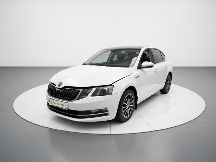 Octavia 2019 TSI230 DSG Luxury China VI