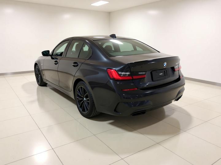 3 Series 2021 325i M M Sport Night Package photo 4