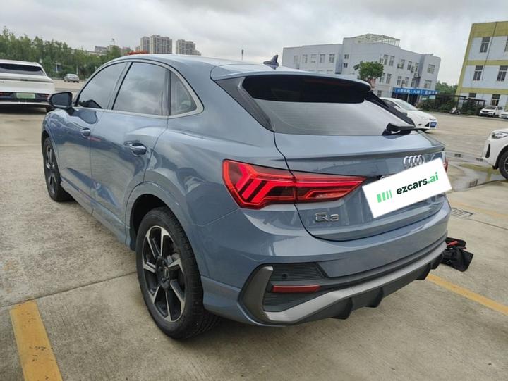 Q3 Sportback 2022 40 TFSI RS photo 4